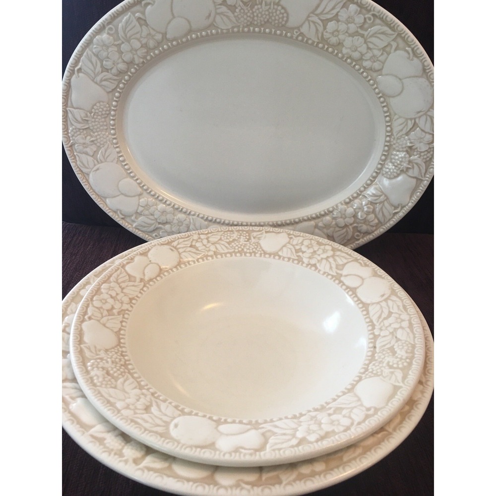 Metlox Vernon Ware Antiqua Poppytrail 3 Round Vegetable Serving Bowls & platter